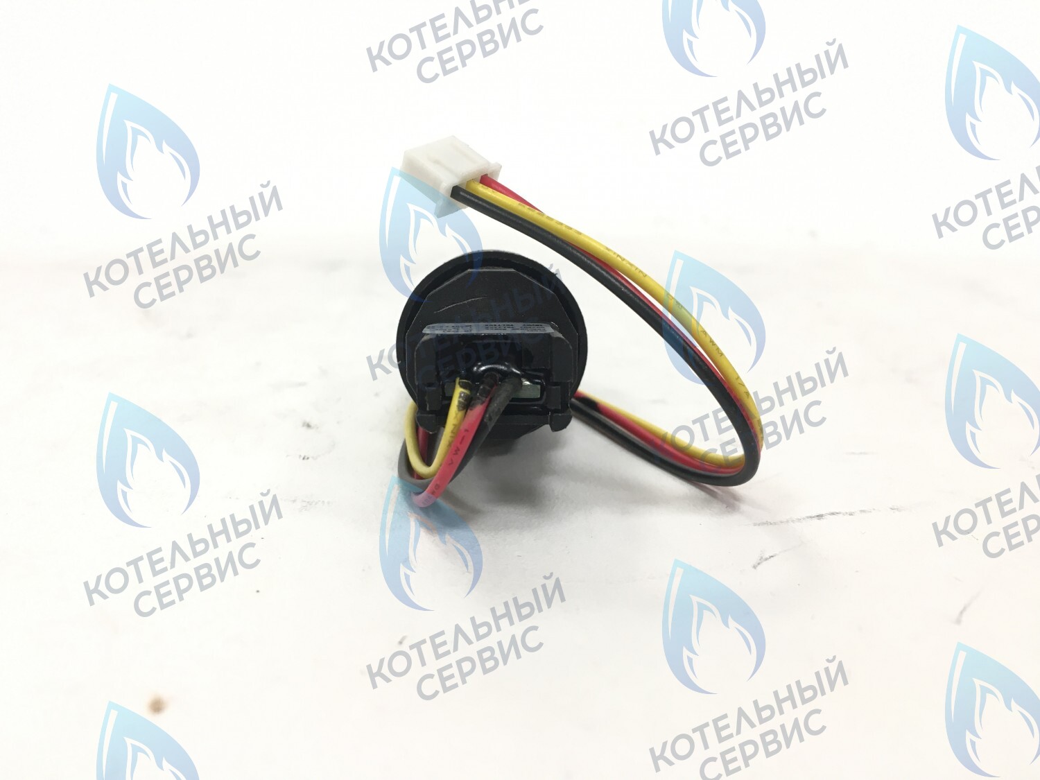 30290 Датчик давления 8924-06.052 в Орске