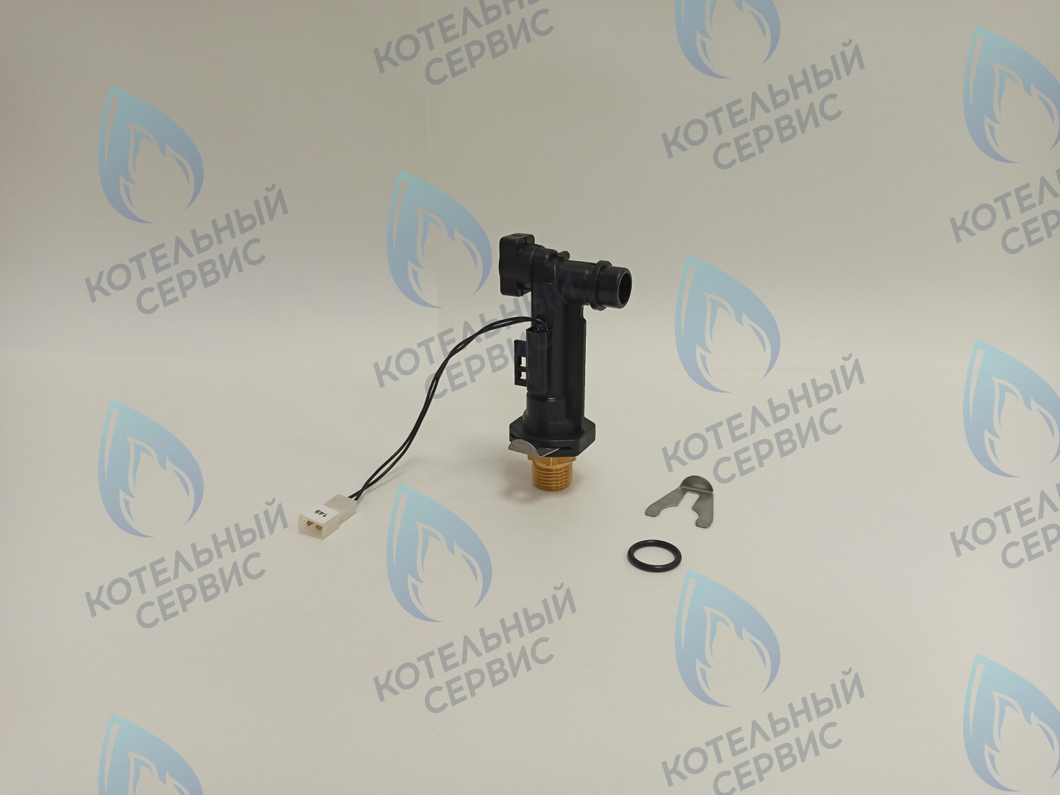 FS005 Датчик протока воды Viessmann Vitopend 4516211 VI7344484 (7828287) в Орске