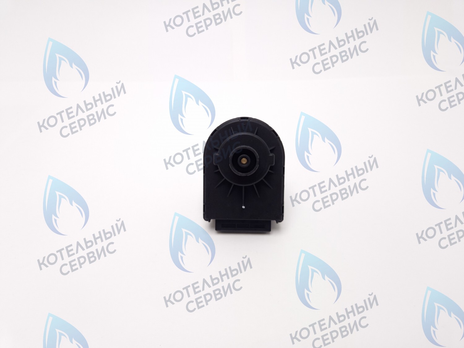 GM001-05 Сервопривод (мотор) трехходового клапана универсальный 7,5мм 220/240v (С) FERROLI, PROTHERM, VIESSMANN, ALPENHOFF, ALPHATHERM, ELECTROLUX, ROC, ELSOTHERM, OASIS, POLYKRAFT, HAIER, CHAFFOTEAUX, ARISTON, MIZUDO, ITALTHERM, THERMEX в Орске