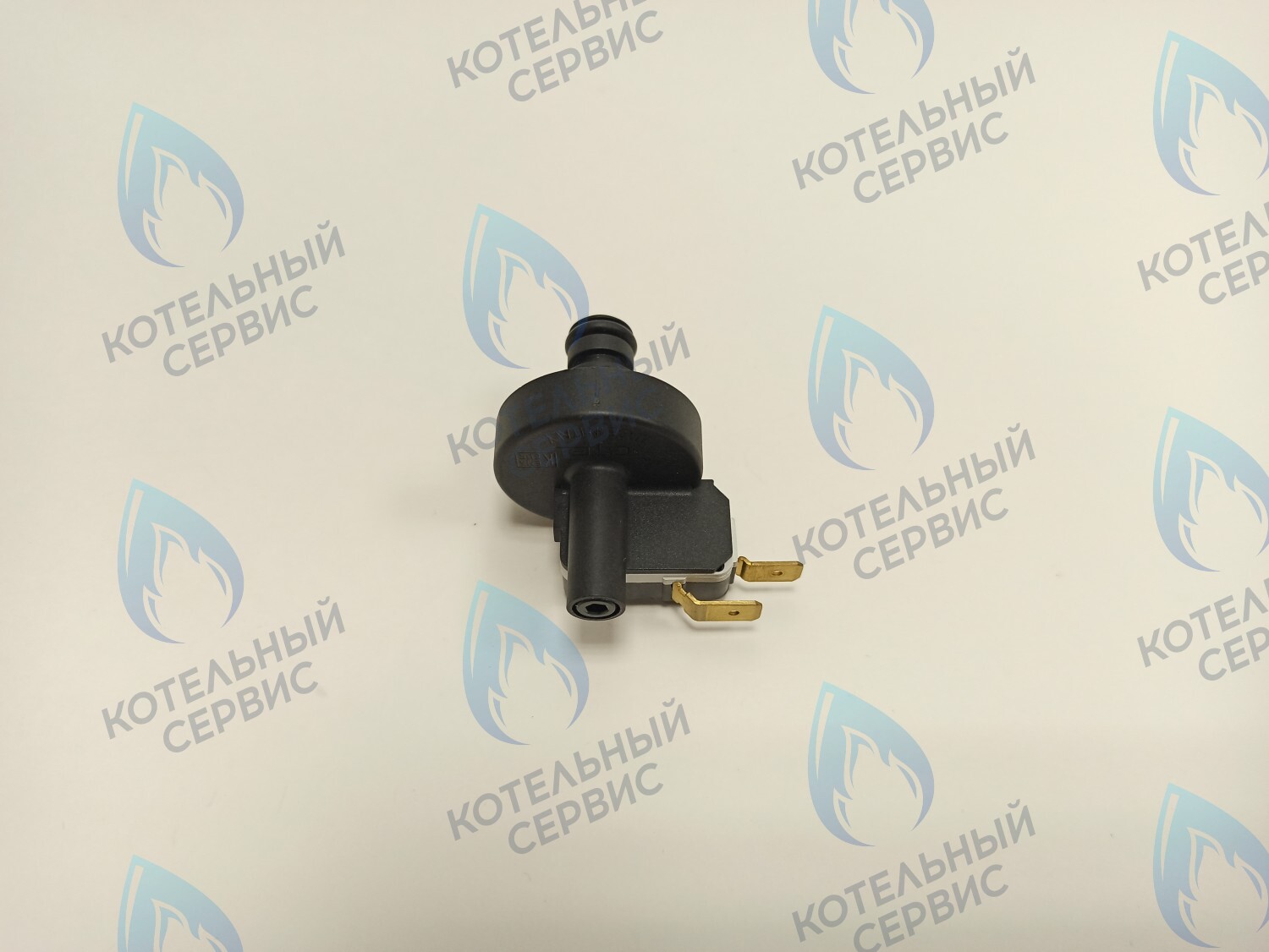 30140 Датчик давления 21000 6053 00600 в Орске