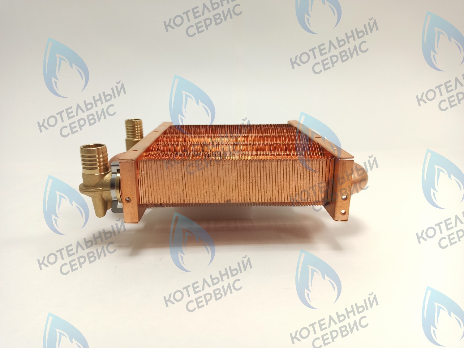 EM021-142-02-Фитинг-Комп Теплообменник первичный основной (с фитингами) 142мм 67 FIN (100 HSG/ICH/MSC) DAEWOO в Орске