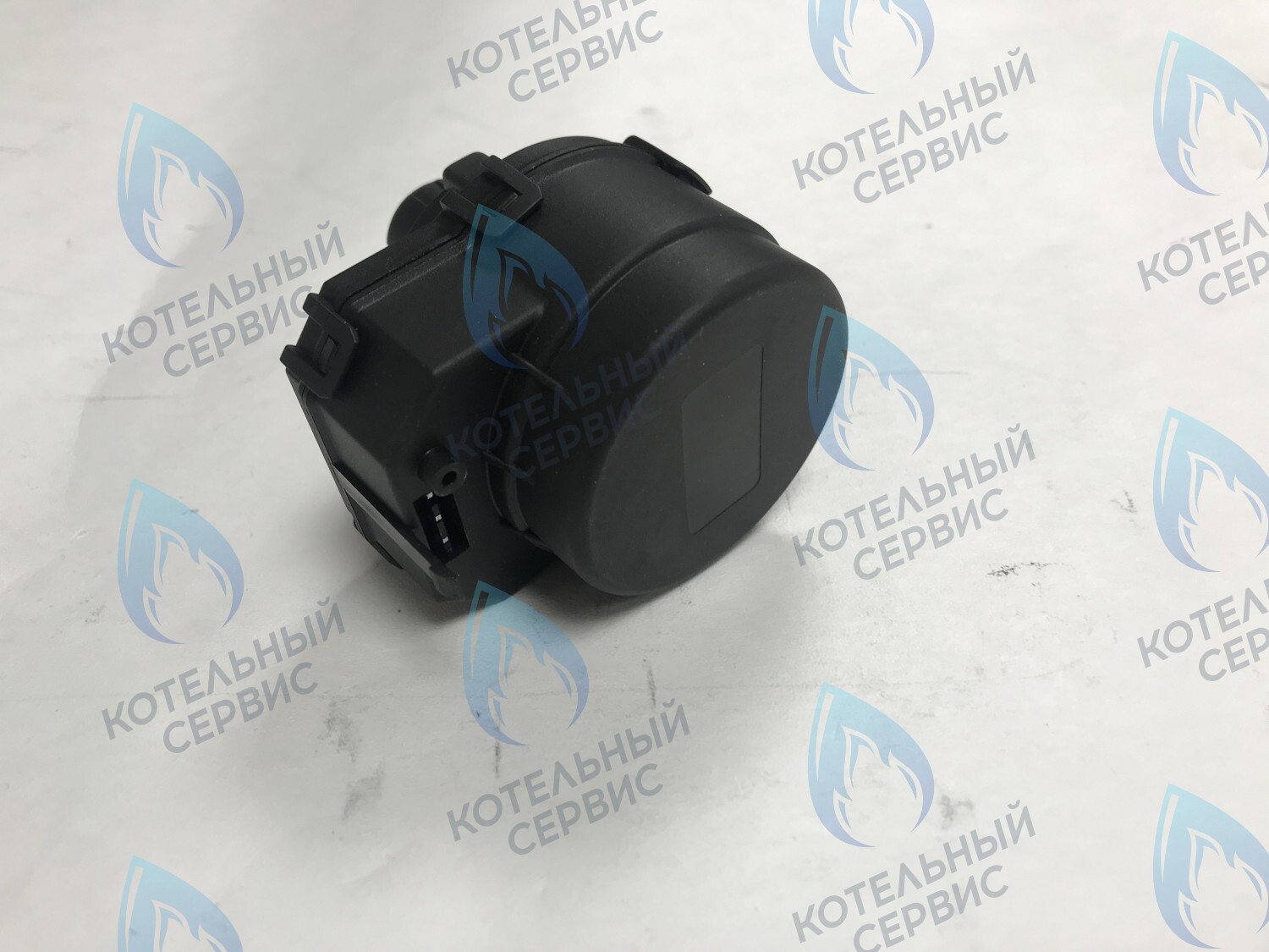 GM007-03 Сервопривод (мотор) трехходового клапана 220/240V  BAXI, KENTATSU, ELECTROLUX, IMMERGAS, FERROLI, HI-THERM, FEDERICA BUGATTI, LEMAX, E.C.A., BALTGAZ, FONDITAL, RODA в Орске