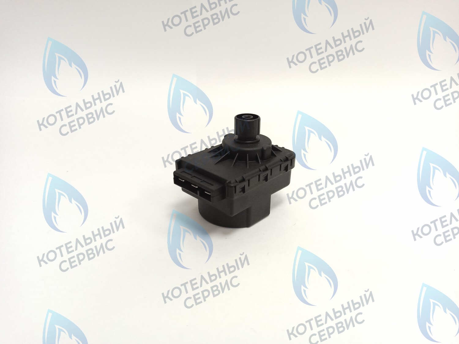 GM001-03 Сервопривод (мотор) трехходового клапана Универсальный 7,5 mm – 220/240V (С) FERROLI, ELSOTHERM, ELECTROLUX, Protherm, GAZECO, POLYKRAFT, ROC, OASIS, HAIER, CHAFFOTEAUX, ARISTON,  MIZUDO, ALPHATHERM, Thermex в Орске