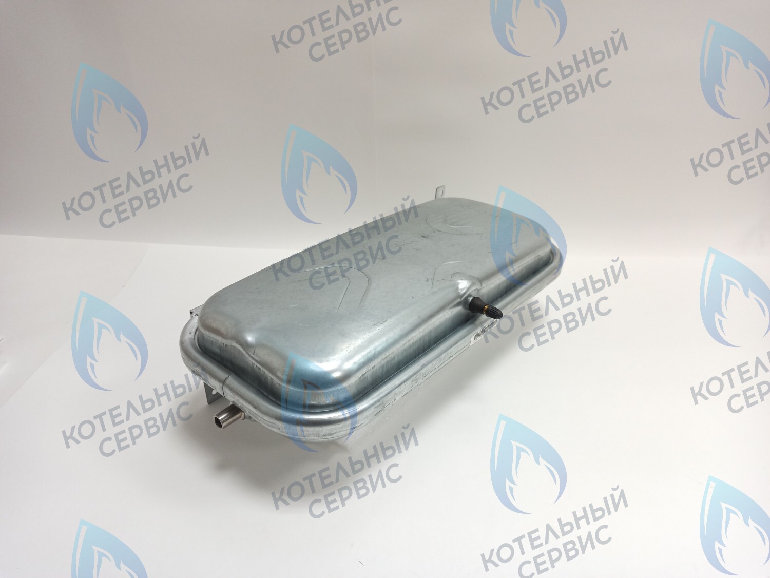 30003945G Бак расширительный Navien Ace, Deluxe (BH3101013E, 30003945F, 30003945E) в Орске