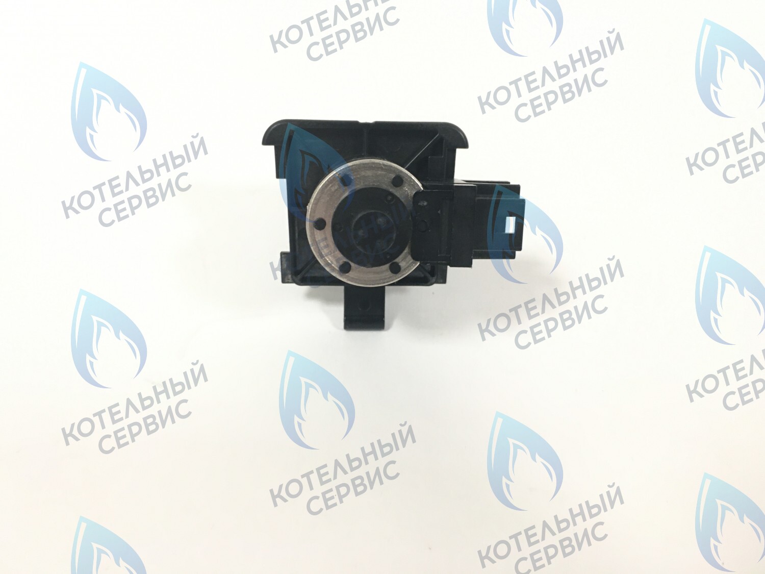 GM010 Мотор BOSCH, BUDERUS (87160113600, 87186828390, 19928669), VIESSMANN (7822764) в Орске