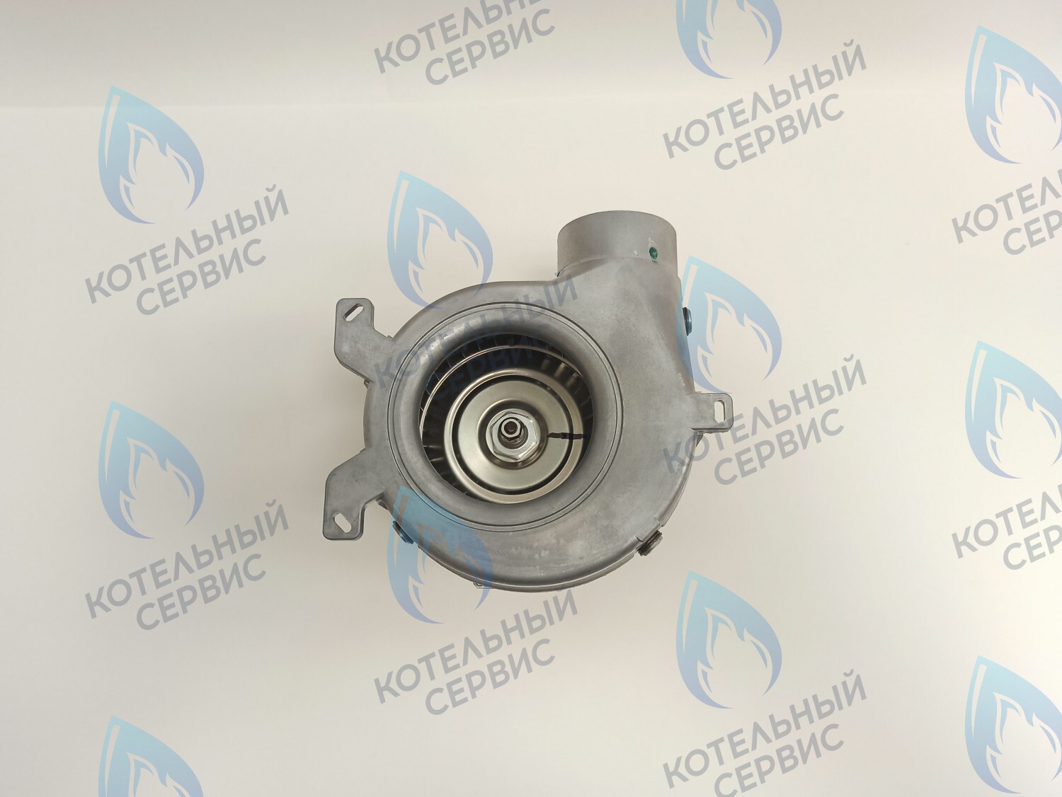 AF003-60W-F-HS Вентилятор 60W с датчиком холла Viessmann Vitopend 100-W WHEA, Vitopend 222-W WHSA на котлы 24кВт-30кВт (7822865) в Орске