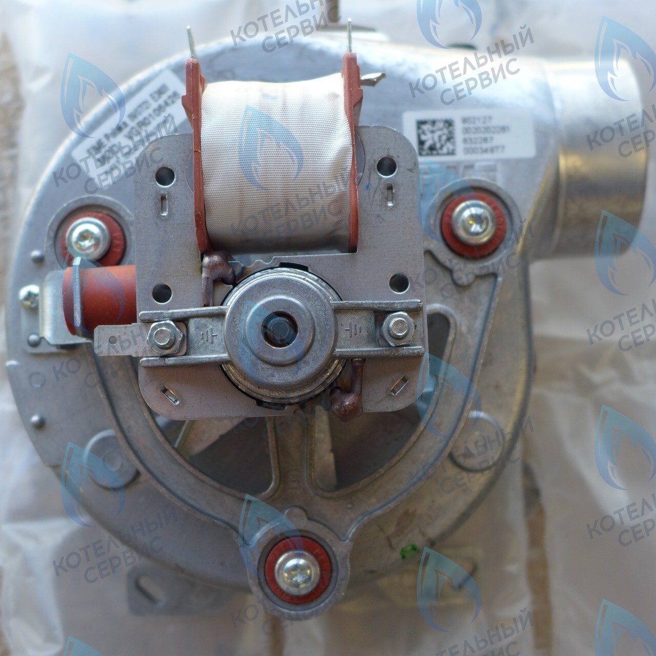 0020253005 Вентилятор дымоудаления настенных газовых котлов VAILLANT turboFIT VUW 242/5-2 VU,  VUW в Орске