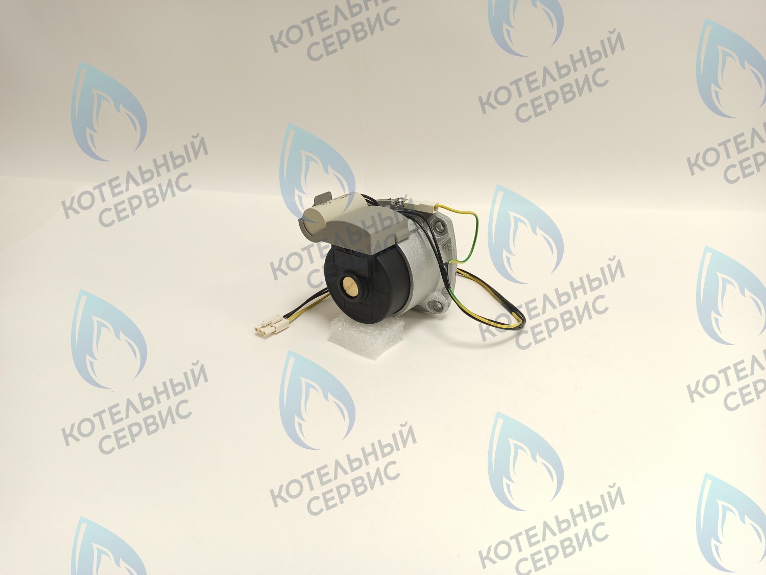 PH-W21CW50-WA82-Комп Двигатель насоса (черный пластик) (без улитки, с терминалом) (12/5, 15/5) аналог WILO 82w INTMSL15/5 HE-1 (21мм по часовой) в Орске