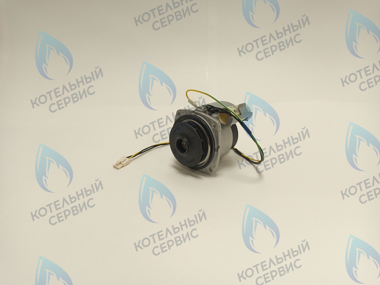 PH-W21CW50-WA82-Комп Двигатель насоса (черный пластик) (без улитки, с терминалом) (12/5, 15/5) аналог WILO 82w INTMSL15/5 HE-1 (21мм по часовой) в Орске