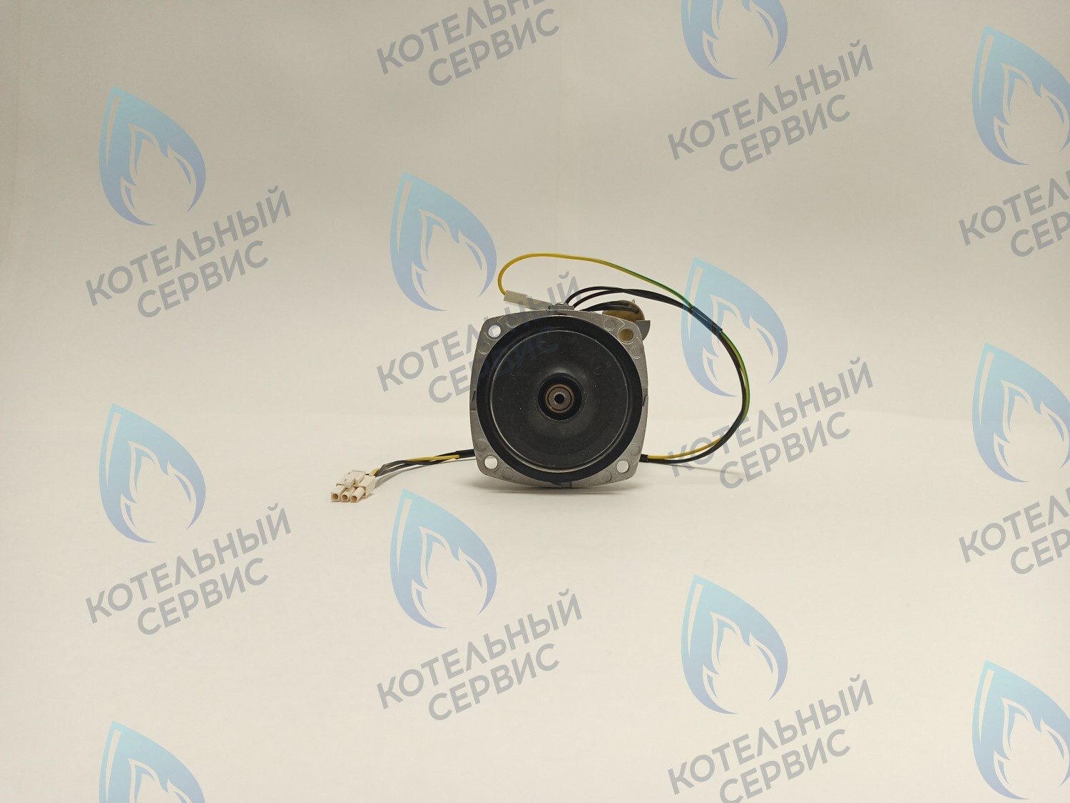 PH-W21CW50-WA82-Комп Двигатель насоса (черный пластик) (без улитки, с терминалом) (12/5, 15/5) аналог WILO 82w INTMSL15/5 HE-1 (21мм по часовой) в Орске