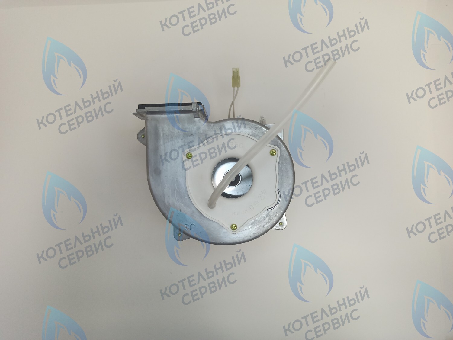 30021105A Вентилятор NAVIEN Deluxe S/C/ONE 13-24k в Орске