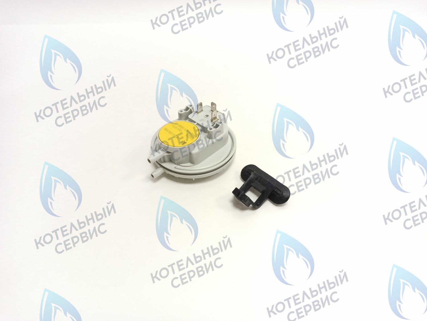 AP-098-086-63-HC-3 Маностат Huba 98/86 Pa (BI1596 102) в Орске