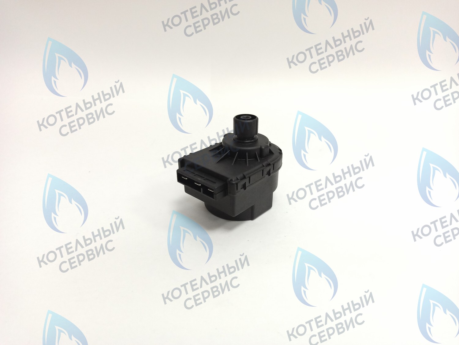 GM001-02 Сервопривод (мотор) трехходового клапана Универсальный 7,5mm – 220/240V (С) FERROLI, PROTHERM, Viessmann, Alpenhoff, ALPHATHERM, ELECTROLUX, GAZECO, ROC, ELSOTHERM, OASIS, POLYKRAFT, CHAFFOTEAUX, MIZUDO, Thermex, ARISTON, HAIER, ITALTHERM в Орске