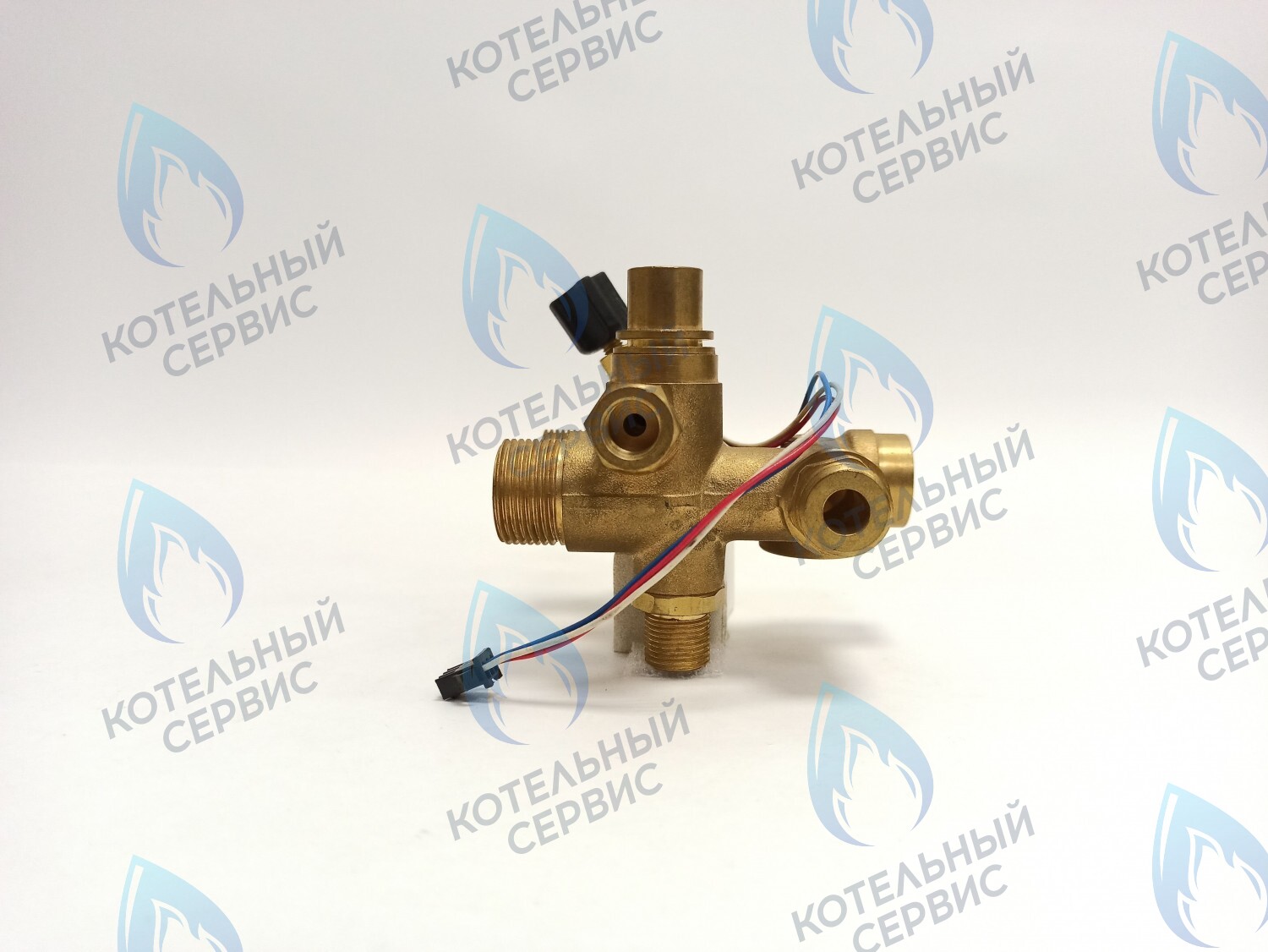 CB11030055 Блок гидравлический выходной 32кВт ELECTROLUX в Орске