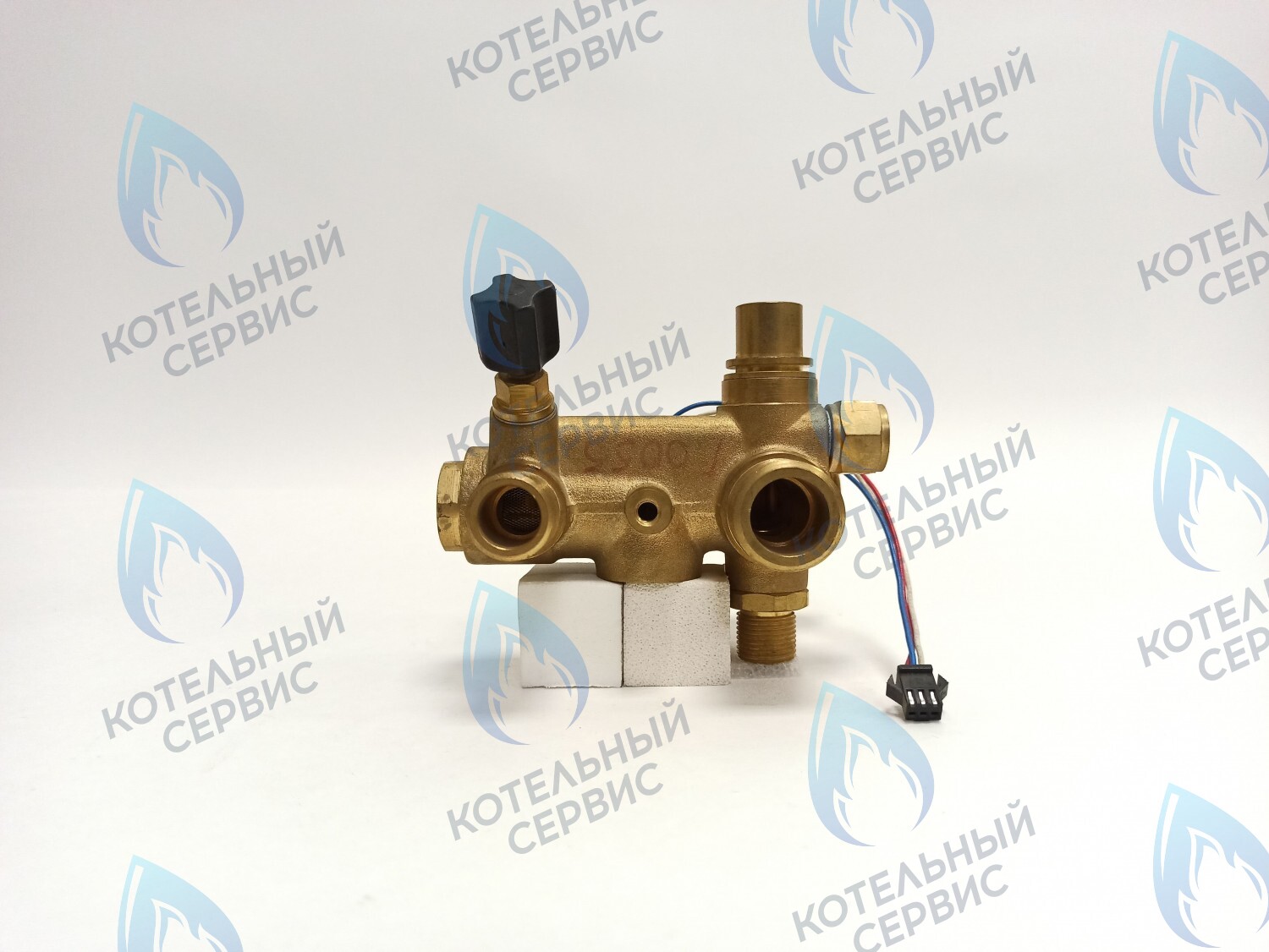 CB11030055 Блок гидравлический выходной 32кВт ELECTROLUX в Орске