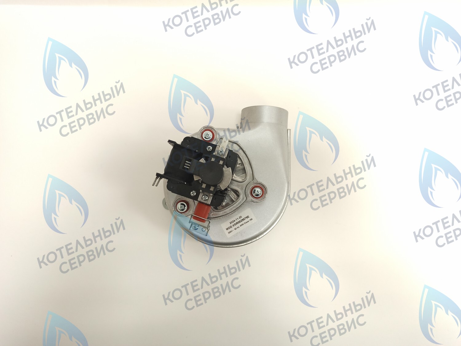 AF025-40W-C Вентилятор дымоудаления 40W BOSCH 6000 WBN6000-24C/24H И BUDERUS U072-24K/24 (87186429220) в Орске