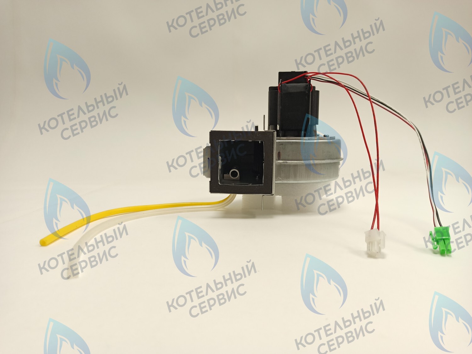 30005567A Вентилятор Navien Ace 13-24K (PAFA4B06201_001) в Орске